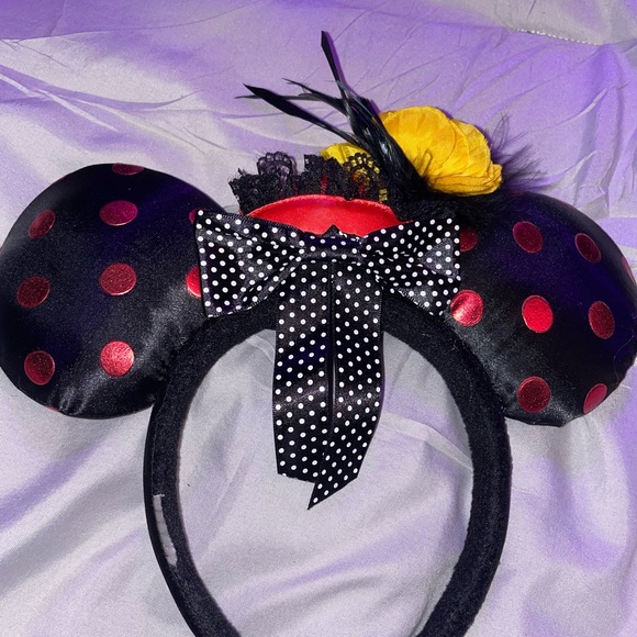 Classic Minnie Ears - Picture 2 of 2